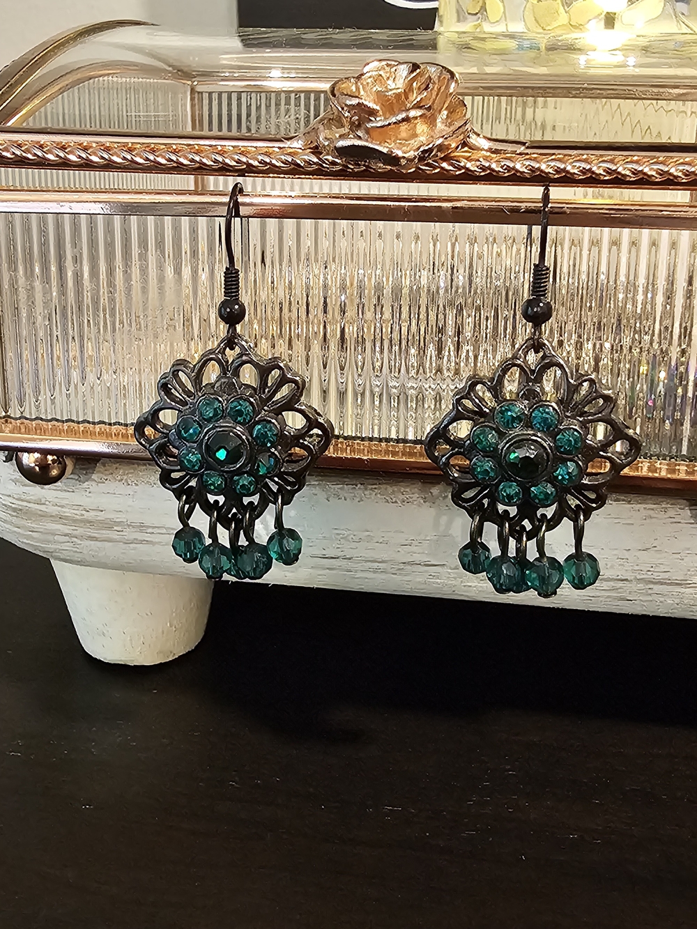 New Vintage-Inspired Teal Green Crystal Drop Earrings - Women Jewelry